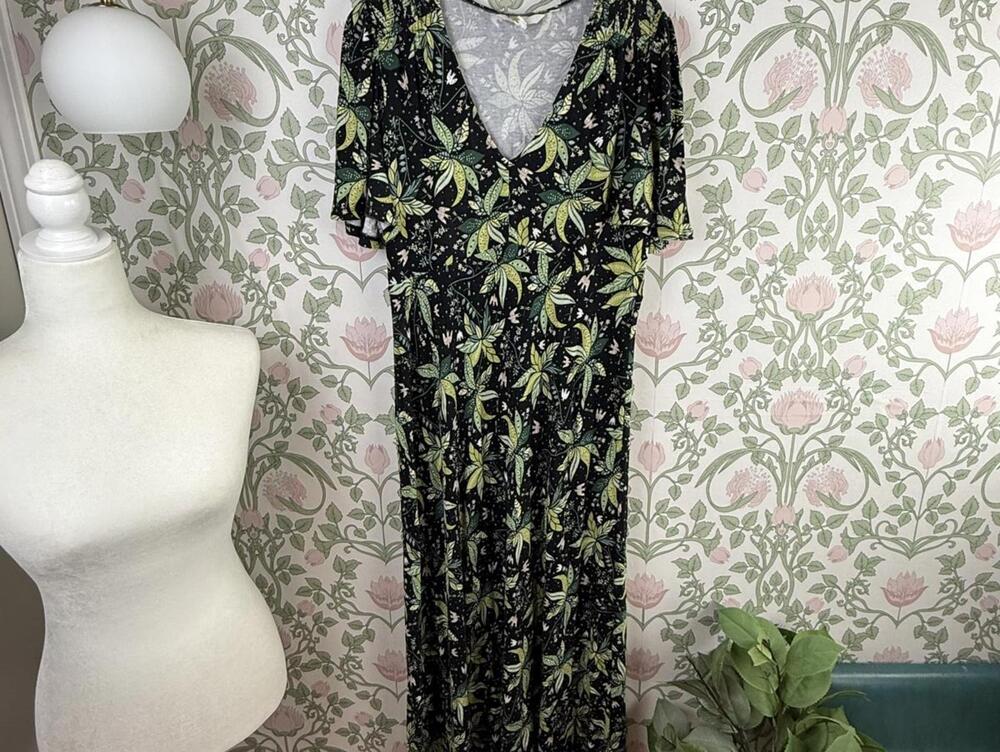 BODEN Green and Black Floral V-Neck Jersey Midi Dress - Size - 10